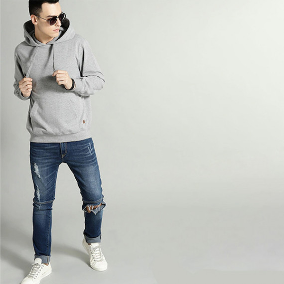 https://fashionrise.in/products/the-lifestyle-co-men-grey-melange-solid-hooded-sweatshirt