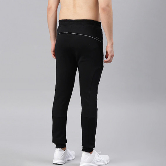 https://fashionrise.in/products/men-black-solid-rapid-dry-running-joggers
