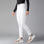 Women Black Skinny Fit High-Rise Stretchable Jeans