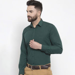 Men Green Slim Fit Solid Formal Shirt