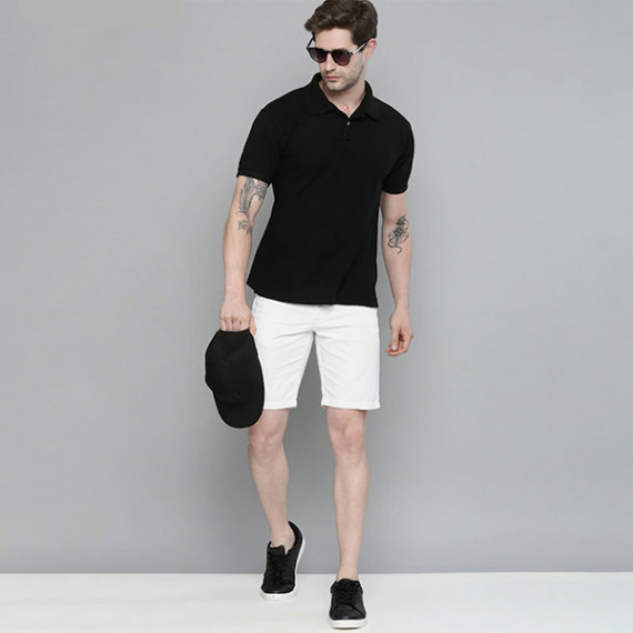 https://fashionrise.in/products/men-white-slim-fit-chino-shorts