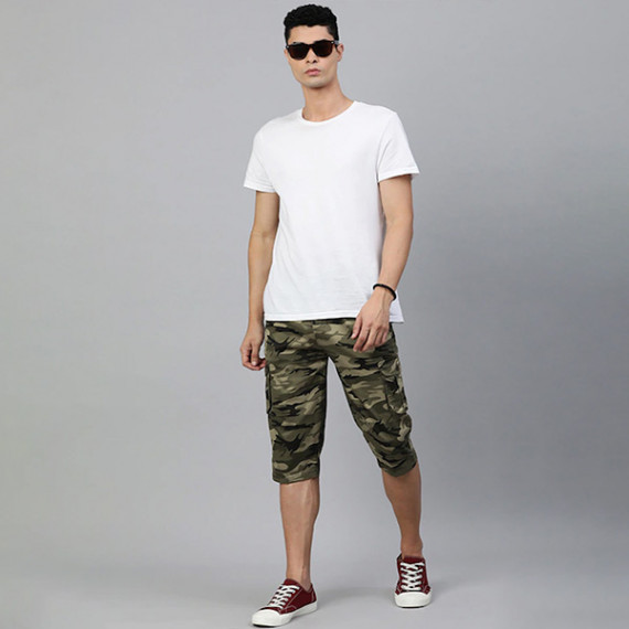 https://fashionrise.in/products/men-olive-green-beige-camouflage-printed-pure-cotton-34th-cargo-shorts